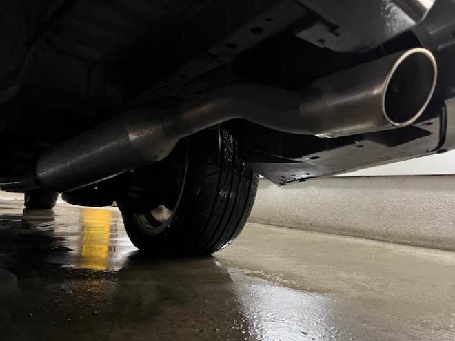 ヴェルファイア２．４Ｚ　本州仕入　寒冷地仕様　禁煙車　両側パワースライドドア　純正１８インチＡＷ　社外１６ＡＷ＋スタッドレスタイヤ付　ストラーダナビ　フルセグ地デジ　ＤＶＤ再生　Ｂｌｕｅｔｏｏｔｈオーディオ　バックカメラ 4WD 2400 5Dr