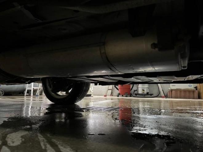 ヴェルファイア２．４Ｚ　本州仕入　寒冷地仕様　禁煙車　両側パワースライドドア　純正１８インチＡＷ　社外１６ＡＷ＋スタッドレスタイヤ付　ストラーダナビ　フルセグ地デジ　ＤＶＤ再生　Ｂｌｕｅｔｏｏｔｈオーディオ　バックカメラ 4WD 2400 5Dr