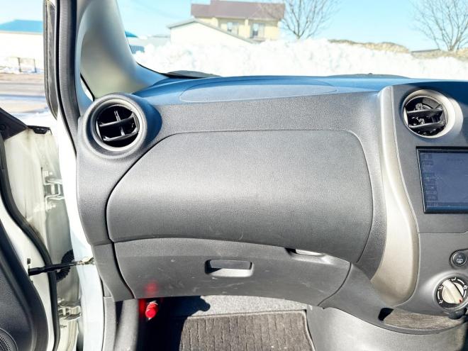 ノート1.2X FOUR 4WD ローンが不安な方＜優遇ローン＞本州仕入 寒冷地仕様 純正SDナビ　フルセグTV　衝突軽減ブレーキシステム スマートキー　バックカメラ 4WD 1200 5Dr