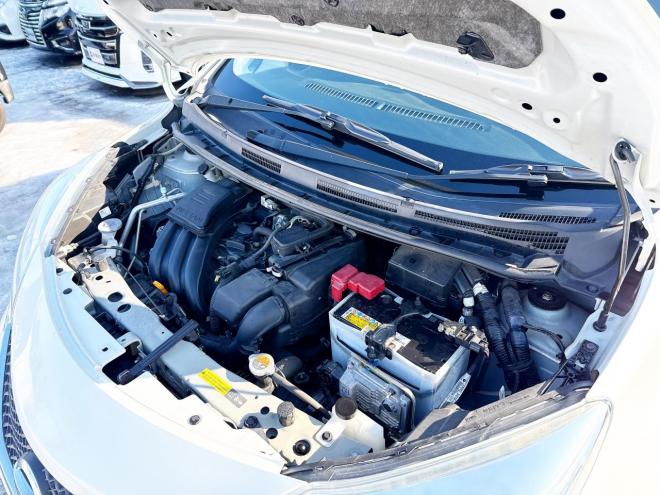 ノート1.2X FOUR 4WD ローンが不安な方＜優遇ローン＞本州仕入 寒冷地仕様 純正SDナビ　フルセグTV　衝突軽減ブレーキシステム スマートキー　バックカメラ 4WD 1200 5Dr