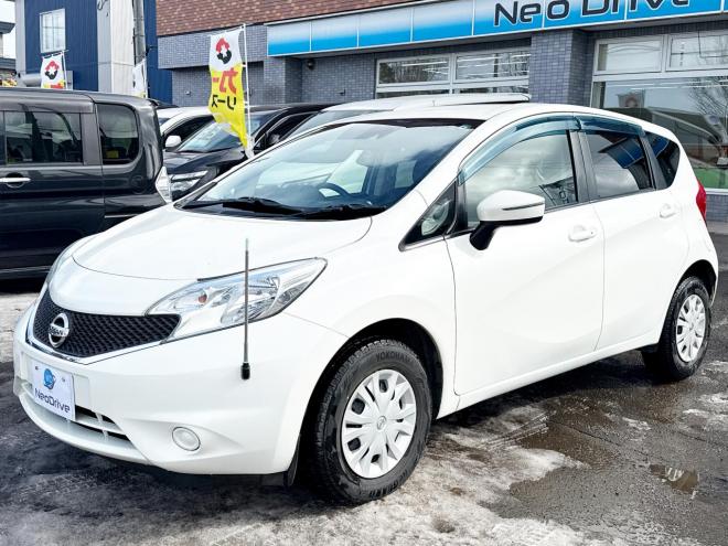 ノート1.2X FOUR 4WD ローンが不安な方＜優遇ローン＞本州仕入 寒冷地仕様 純正SDナビ　フルセグTV　衝突軽減ブレーキシステム スマートキー　バックカメラ 4WD 1200 5Dr