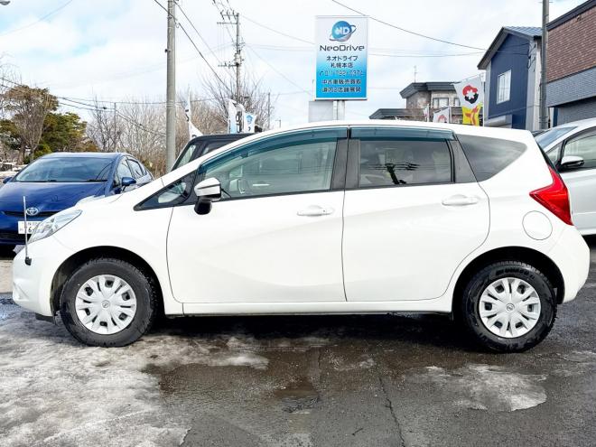 ノート1.2X FOUR 4WD ローンが不安な方＜優遇ローン＞本州仕入 寒冷地仕様 純正SDナビ　フルセグTV　衝突軽減ブレーキシステム スマートキー　バックカメラ 4WD 1200 5Dr
