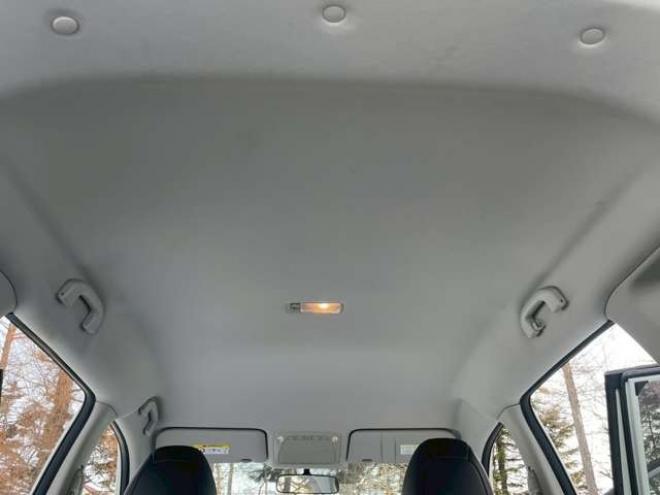 エクストレイル2.0 20S 2列車 4WD　ETC　パワステ　パワーウィンドウ　ABS　アイドリングストップ　エアコン　ナビ　キーレスエントリー　寒冷地仕様 2000