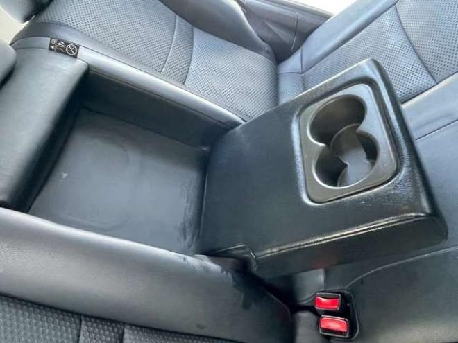 エクストレイル2.0 20S 2列車 4WD　ETC　パワステ　パワーウィンドウ　ABS　アイドリングストップ　エアコン　ナビ　キーレスエントリー　寒冷地仕様 2000