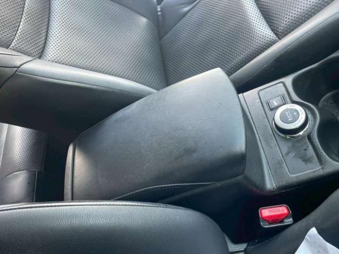 エクストレイル2.0 20S 2列車 4WD　ETC　パワステ　パワーウィンドウ　ABS　アイドリングストップ　エアコン　ナビ　キーレスエントリー　寒冷地仕様 2000