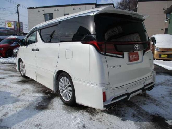アルファード3.5 SA 4WD　TRDエアロ クリスタルアイLEDテール ダウンサス レザー調シートカバー アルパインナビ フリップダウン スピーカー  デジタルインナーミラー シュタイナー20インチ シーケンシャルウィンカー 3500