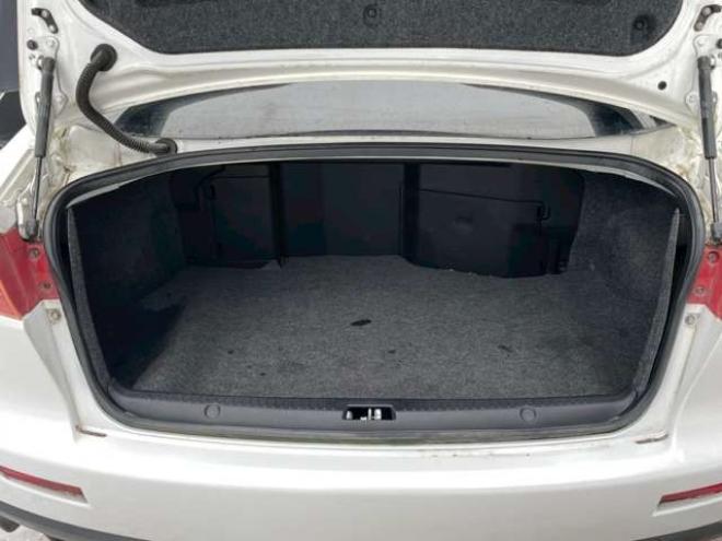 ランサーエボリューション 2.0 GSR X 4WD　ブリッツ車高調　社外マフラー(カキモト)　ローダウン　ETC　ABS　横滑り防止装置　盗難防止装置　エアコン　パワーウィンドウ　パワステ　キーレスエントリー　純正ナビ　社外アルミ 2000