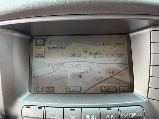 ランドクルーザー100 4.2 VXリミテッド Gセレクション ディーゼルターボ 4WD　ETC　パワステ　電動シート　クルーズコントロール　ABS　シートヒーター　パワーウィンドウ　キーレス　サンルーフ　アルミホイール 4200