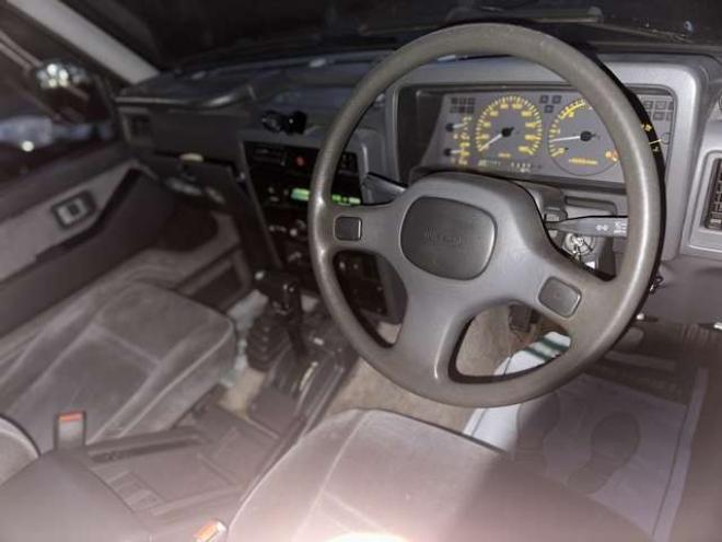 サファリ4.2 エクストラハイルーフグランロード ディーゼル 4WD　ハイルーフ　パワステ　パワーウィンドウ　社外アルミホイール　マッドフラップ 4200