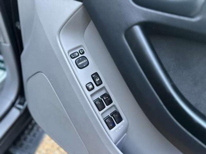 ハイラックスサーフ2.7 SSR-X 4WD　社外地デジナビ　バックカメラ　ウーハー　ドライブレコーダー　ルーフキャリア　ETC　オールテレーンタイヤ　リフトアップ　サンルーフ　社外アルミホイール　ABS　パワーウィンドウ　パワステ　社外グリル 2700