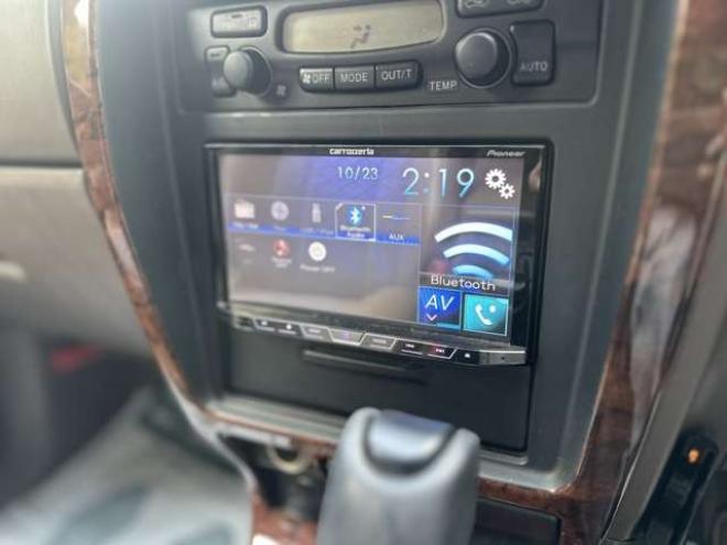 ハイラックスサーフ2.7 SSR-X プレミアムセレクション 4WD　リフトアップ　ETC　バックカメラ　社外ナビ　パワーウィンドウ　パワステ　ABS　全塗装済 2700