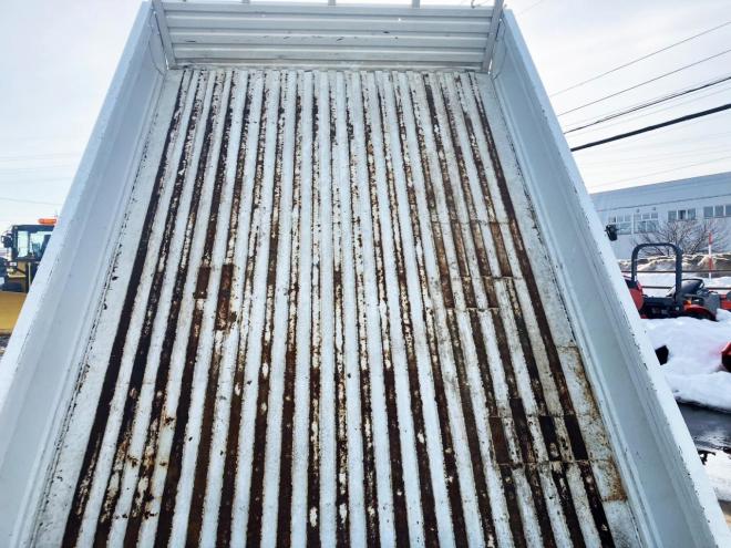 ボンゴトラック中古　ダンプ　4WD