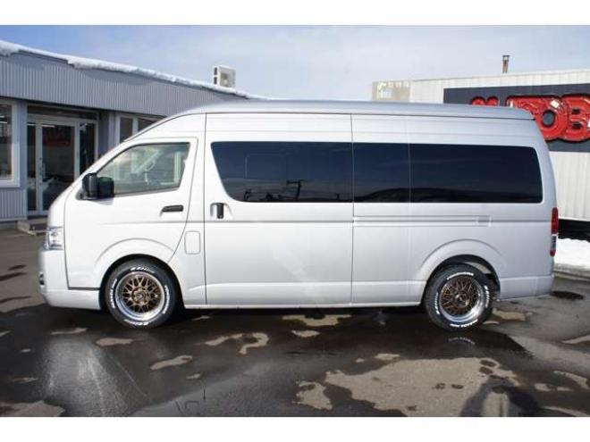 ハイエースバン2.8 DX ワイド スーパーロング ハイルーフ GLパッケージ ディーゼルターボ 4WD　1オーナー　アルパイン11インチナビTV　パノラミックビューモニター　ドラレコ　ワークエクストラップ17インチAW　415コブラフロントスポイラー　リアヒーター&エアコン　LEDヘッドライト　フォグ ETC 2800