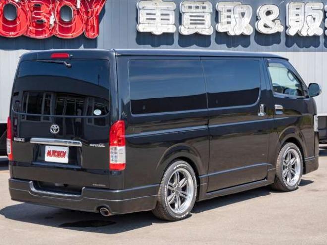 ハイエースバン2.8ダークプライム マルチロールトランスポータータイプIIロング ディーゼルターボ4WD　モデリスタフルエアロ・415COBRAバッドラッカー18インチAW・純正SDナビTV・Bカメラ・両側パワスラ・LEDライト・スマキー・AC100V・ベッドキット・エンスタ 2800