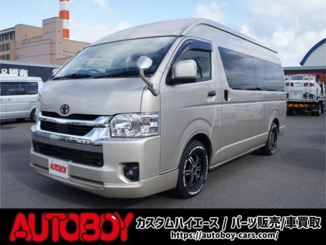 ハイエースバンスーパーロングHR　8人乗りキャンピング4WD　走行充電&外部充電&サブバッテリー　　　&FFヒーター&冷蔵庫&シンク&給排水　アルパインBIG-X&フリップダウン　415COBRAフロントリップ&バッドラッカー17AW　デジタルインナー　全方位カメラ 2700