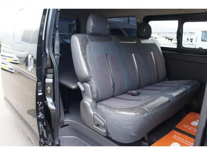 レジアスエース2.8 スーパーGL ダークプライム ロングボディ ディーゼルターボ 4WD　415COBRAオフィシャルコンプリート　ファントムヘッドライトシステム&新作HP-6　18インチホイール&フェイスリフトキット&フルエアロ&フローティングリップ&ローフォルムフェンダー　玄武2インチダウンブロック 2800