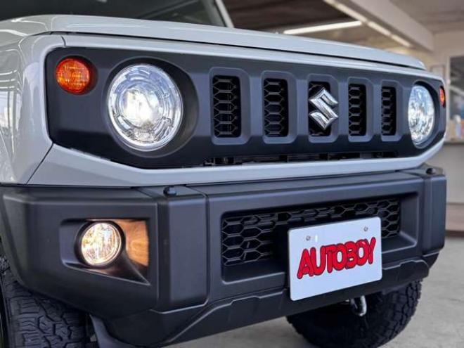 ジムニーXC 4WD　スマートキー・スズキセーフティ・シートヒーター・Pioneer7インチフルセグナビ・carrozzeriaサブウーハー・スズキ純正アルミホイール・TOYOオープンカントリーR/T-185/85R16 660