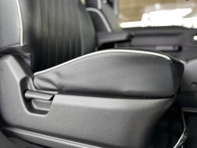 ジムニーXC 4WD　スマートキー・スズキセーフティ・シートヒーター・Pioneer7インチフルセグナビ・carrozzeriaサブウーハー・スズキ純正アルミホイール・TOYOオープンカントリーR/T-185/85R16 660