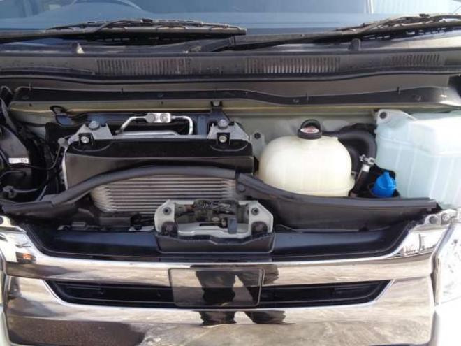 レジアスエース2.8 スーパーGL ダークプライムII ロングボディ ディーゼルターボ 4WD　ワンオーナー　TRDフロントスポイラー　TRD　TF7Aアルミホイール　両側パワースライドドア　リアヒーター　純正ナビ　フルセグ　Bluetooth　レーダーブレーキ　荷室ダウンライト　車線逸脱警報 2800