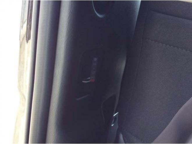 ハイエースバン2.8 スーパーGL ロング ディーゼルターボ 4WD　寒冷地仕様　リアヒーター&リアクーラー　プッシュスタート　スマートキー　ステアリングスイッチ　ベッドキッド　LEDヘッドライト　ドライブレコーダー　メモリナビ　ワンセグTV　バックカメラ　電動格納ミラー 2800