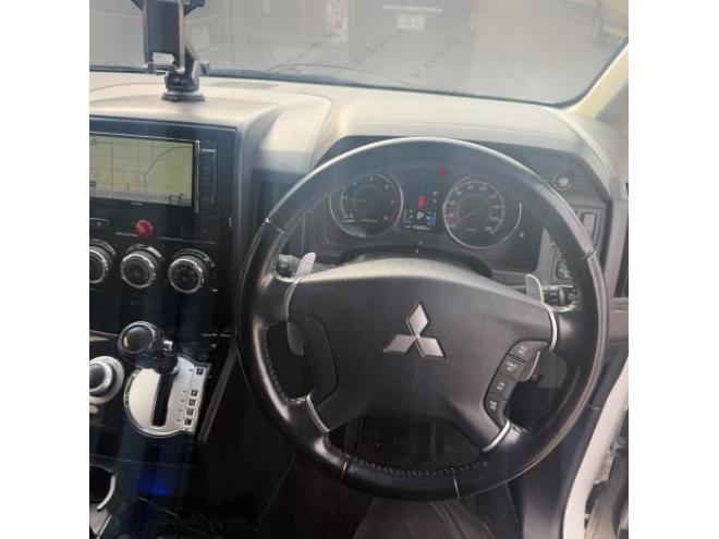 デリカD:5 Dパワーパッケージ  クリーンディーゼル 本州車寒冷地仕様 ナビTVバックカメラ 8人乗 レザーシート パドルシフト 両側パワースライドドア 夏18インチアルミタイヤ 冬17インチアルミタイヤ 車検取り立て 即乗りok! 保証付 4WD 2200 5Dr