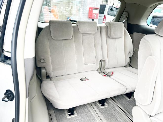 エスティマ2.4アエラスGエディション 4WD　ローンが不安な方＜優遇ローン＞寒冷地仕様　両側パワースライドドア　後席モニター　純正ナビ 4WD