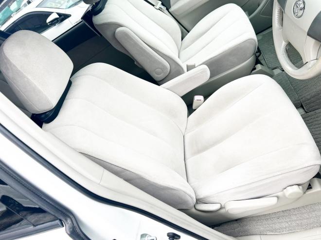 エスティマ2.4アエラスGエディション 4WD　ローンが不安な方＜優遇ローン＞寒冷地仕様　両側パワースライドドア　後席モニター　純正ナビ 4WD