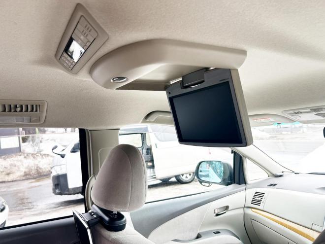 エスティマ2.4アエラスGエディション 4WD　ローンが不安な方＜優遇ローン＞寒冷地仕様　両側パワースライドドア　後席モニター　純正ナビ 4WD