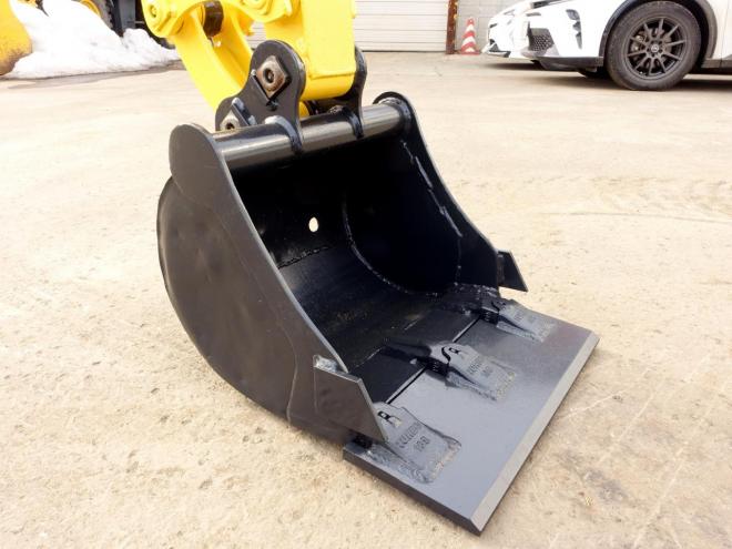 バックホーヤンマー　VIO17　バケット容量0.06m3