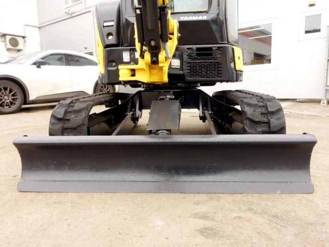 バックホーヤンマー　VIO25-6　バケット容量0.08m3