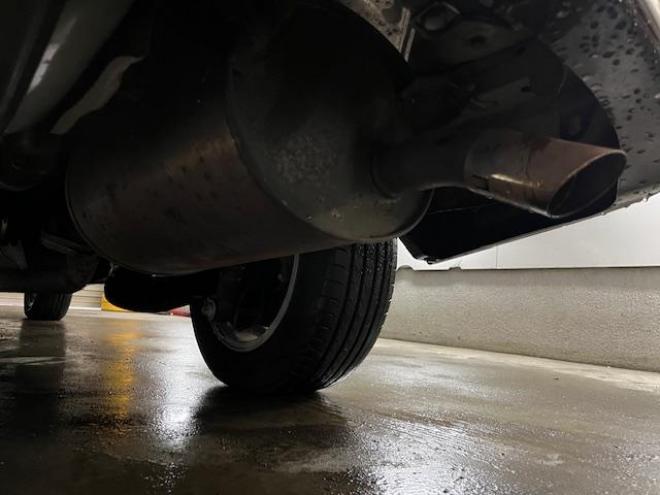 ヴォクシーＺＳ　本州仕入　禁煙車　両側パワースライドドア　純正１６インチＡＷ　社外１５ＡＷ＋スタッドレスタイヤ付　純正ＨＤＤナビ　フルセグ地デジ　/ＤＶＤ再生　Ｂｌｕｅｔｏｏｔｈオーディオ　バックカメラ　テレビキット付 4WD 2000 5Dr