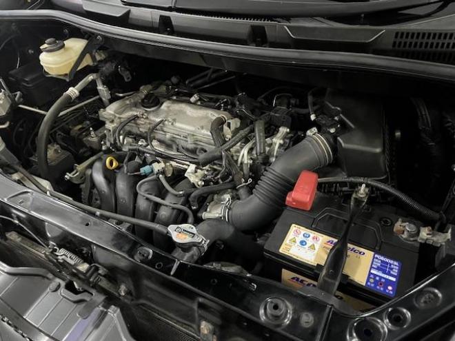 ヴォクシーＺＳ　本州仕入　禁煙車　両側パワースライドドア　純正１６インチＡＷ　社外１５ＡＷ＋スタッドレスタイヤ付　純正ＨＤＤナビ　フルセグ地デジ　/ＤＶＤ再生　Ｂｌｕｅｔｏｏｔｈオーディオ　バックカメラ　テレビキット付 4WD 2000 5Dr