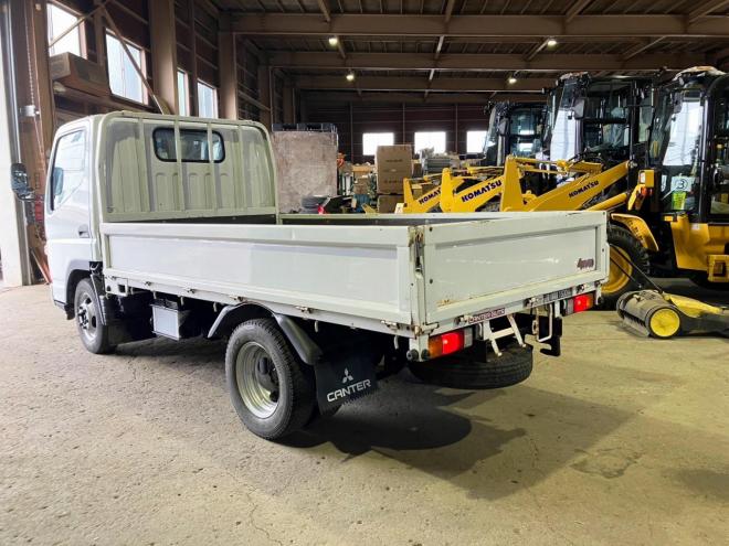 キャンター中古　4WD