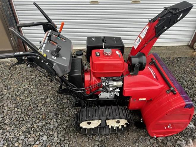 除雪機ホンダHS1170  ハイパワー11馬力　電動シューター　HST(無断変速)                         
点検整備塗装済み

江別市隣接市町村は配送無料