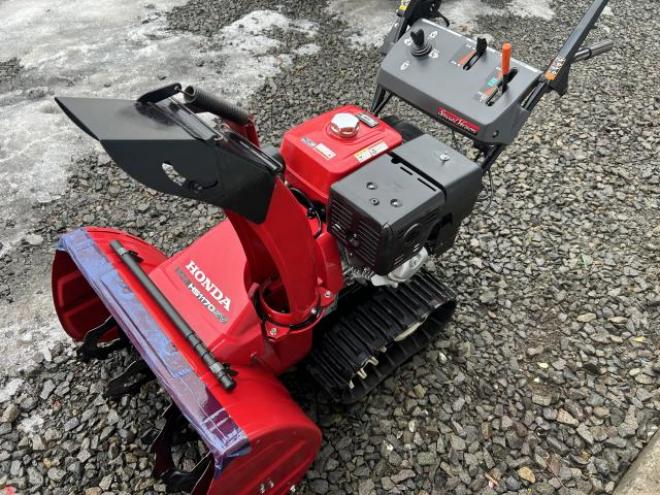除雪機ホンダHS1170  ハイパワー11馬力　電動シューター　HST(無断変速)                         
点検整備塗装済み

江別市隣接市町村は配送無料