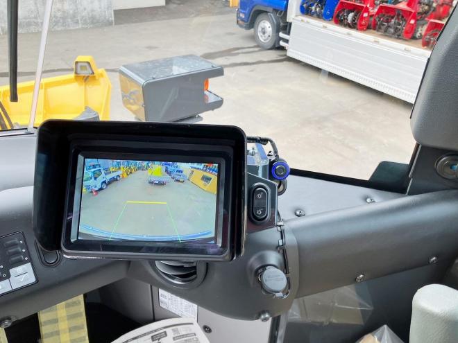 ホイールローダコマツ　WA150-8　マルチプラウ仕様　建機