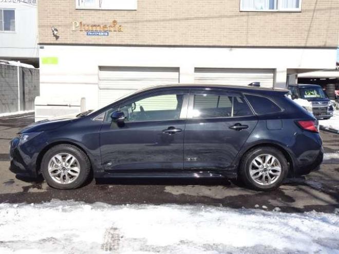 カローラツーリング　1.8 ハイブリッド G-X プラス E-Four 4WD　本州車 ハイブリットシステム2年保証/走行距離無制限　 4WD トヨタセーフティセンス　純正7インチディスプレイオーディオ　Bluetooth接続　バックカメラ　ブラインドスポットモニター　ブレーキホールド　LEDライト 1800