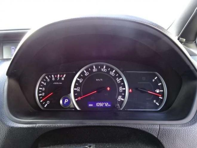 ヴォクシー2.0 ZS 煌II 4WD　本州車　保証1年/走行距離無制限　4WD　ローダウン　両側パワースライドドア　純正9インチナビ　バックカメラ　ビルトインETC　社外18インチアルミホイール　アイドリングストップ　スマートキー　LEDヘッドライト 2000