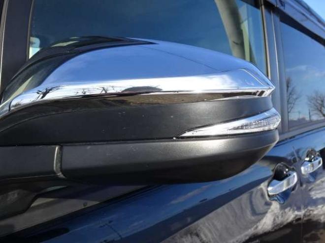 ヴォクシー2.0 ZS 煌II 4WD　本州車　保証1年/走行距離無制限　4WD　ローダウン　両側パワースライドドア　純正9インチナビ　バックカメラ　ビルトインETC　社外18インチアルミホイール　アイドリングストップ　スマートキー　LEDヘッドライト 2000