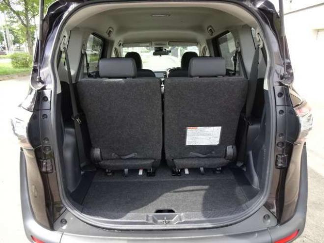 シエンタ1.5 G クエロ 4WD　本州車　保証1年/走行距離無制限　4WD　両側パワースライドドア　衝突軽減システム　オートマチックハイビーム　LDA　　前席シートヒーター　ドライブレコーダー　ETC　プッシュスタート　スマートキー 1500