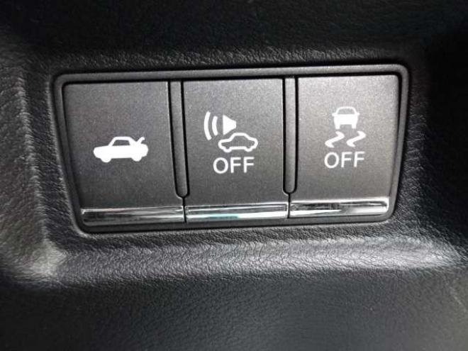 スカイライン3.5 350GT FOUR ハイブリッド タイプSP　本州車 ハイブリットシステム2年保証/走行距離無制限　 4WD フロントリップ　リヤスポイラー　黒本革シート　全方位カメラ　純正ナビ　純正19インチAW　パワーシート　バックカメラ　レーンアシスト　シートメモリ 3500