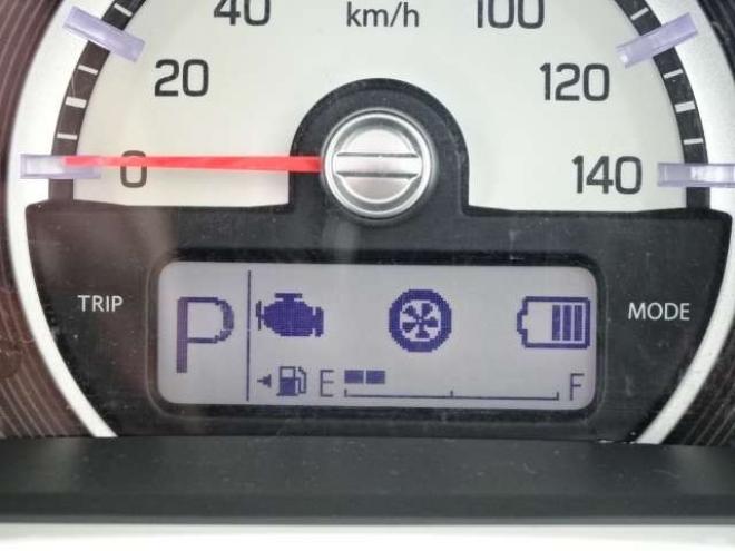 ハスラーX 4WD　保証1年/走行距離無制限　4WD　レーダーブレーキシステム　ヒルディセントコントロール　アイドリングストップ　シートヒーター　プッシュスタート　スマートキー　HID　ミラーヒーター　ウインカーミラー 660