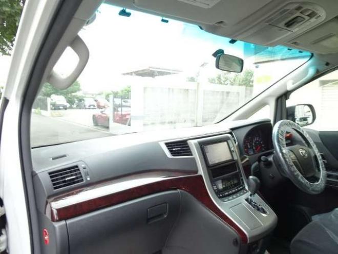 ヴェルファイア2.4 Z 4WD　本州車　保証1年/走行距離無制限　後期型　4WD　社外20インチアルミ　ローダウン  両側パワースライドドア　純正ナビ　地デジ　バックカメラ　フリップダウンモニター　スマートキー　コーナーセンサー　7人乗り 2400