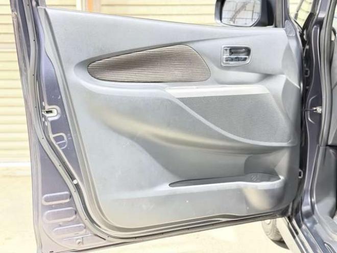 デイズハイウェイスターX Vセレクション +SafetyII 4WD　下廻防錆4WDTVナビBカメ夏冬タイヤ 660