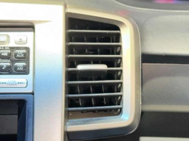 フリードスパイク1.5 G ジャストセレクション 4WD　防錆塗装4WDスマキーCDオーディオETC 1500