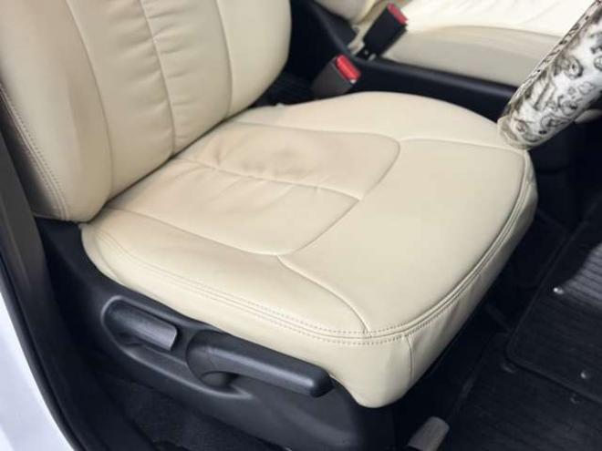 フリードスパイク1.5 G ジャストセレクション 4WD　防錆塗装4WDTVナビBカメETC夏冬タイヤ 1500