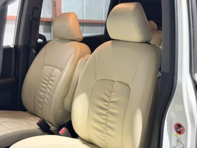 フリードスパイク1.5 G ジャストセレクション 4WD　防錆塗装4WDTVナビBカメETC夏冬タイヤ 1500