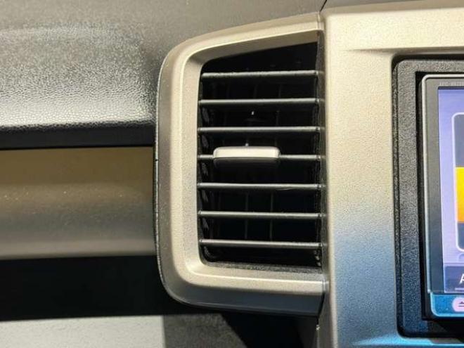 フリードスパイク1.5 G ジャストセレクション 4WD　防錆塗装4WDTVナビBカメETC夏冬タイヤ 1500