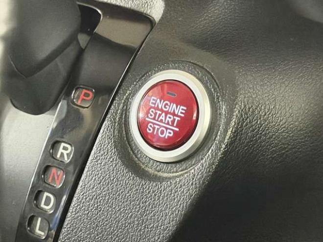 N-BOXカスタムG 4WD　防錆塗装4WDナビTVBカメ 660