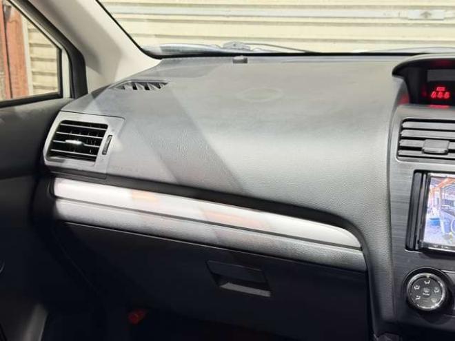 インプレッサスポーツ 1.6 i 4WD　防錆塗装4WDTVナビBカメETC夏冬タイヤ 1600